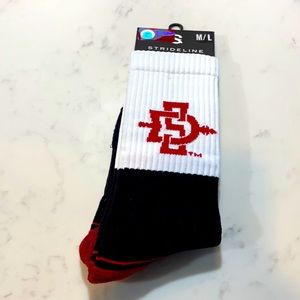 SDSU AZTECS Logo Socks NWT M/L